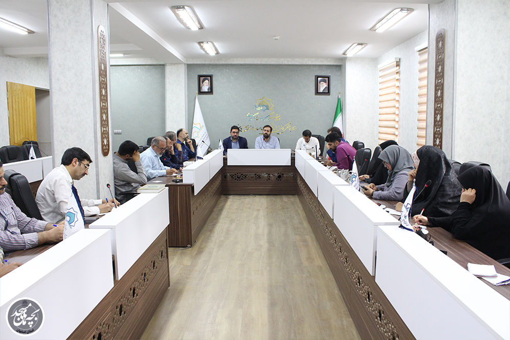 دومين نشست همانديشي مديران کانونهاي فرهنگي هنري مساجد استان
