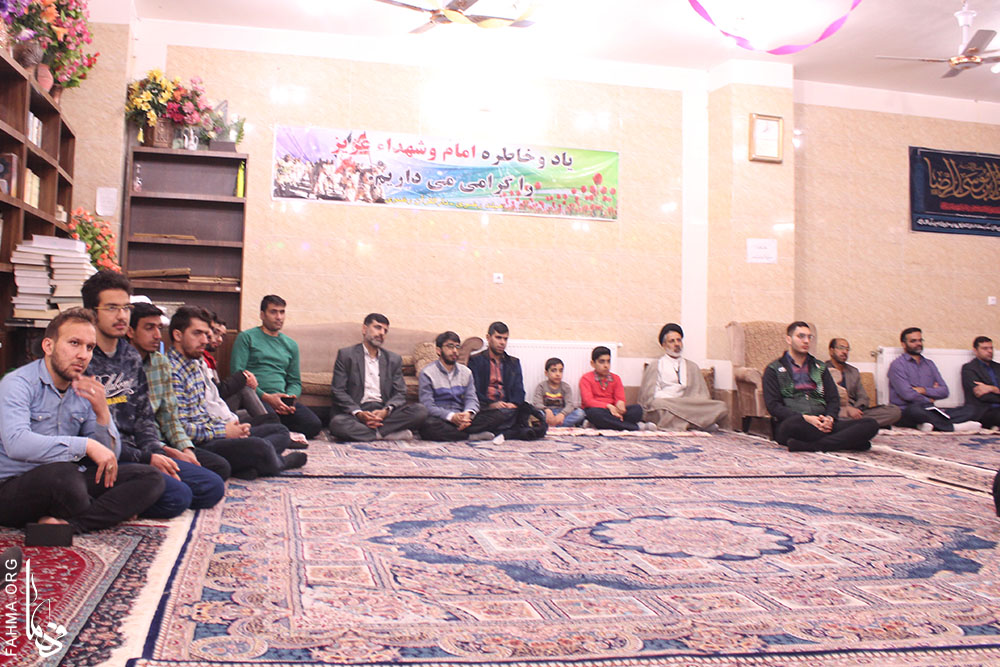 گردهمايي و ضيافت افطار کانون‌هاي فرهنگي هنري مساجد شهرستان خميني‌شهر